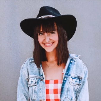 Abby Dreher Headshot 0
